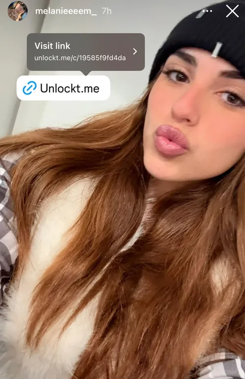 melanieeeem_