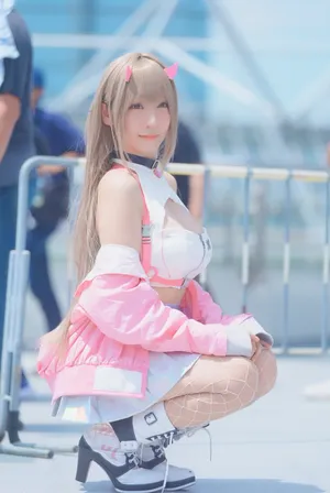 moe_five