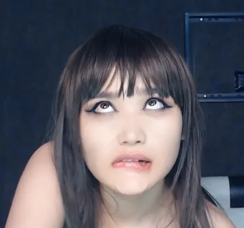 momosix