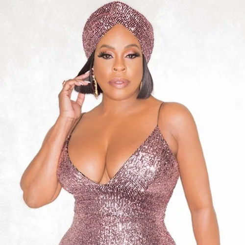 niecy_nash