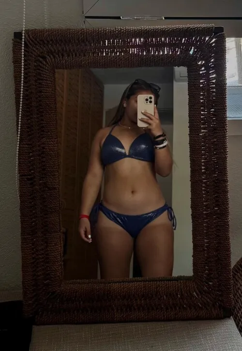 ximenaa_kstro