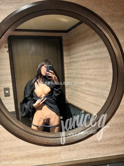 Rejaniced OnlyFans Nudi in Esclusiva Trapela #1030053