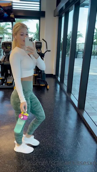 Scarlettkissesxo / scarletkissesxo Exclusive Leaked Nude Onlyfans #415908