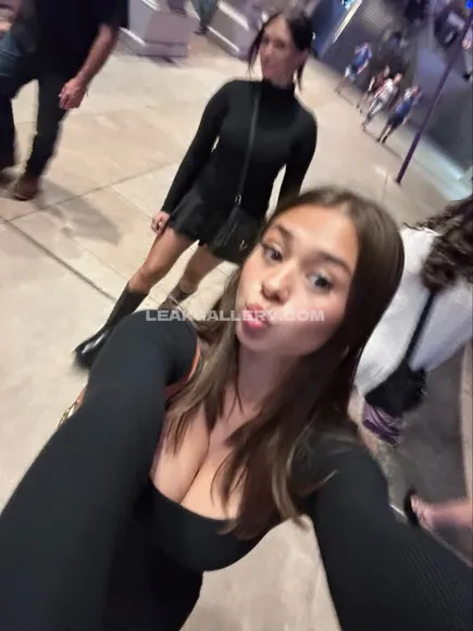 Sophieraiin / sophiaraiin / sophiarain / sophierain / sophierainn / sopieraiin Exclusive Leaked Nude Onlyfans #262728