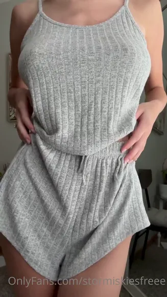 Stormiskiesvip / stormiskiesfreee Exclusive Leaked Nude Onlyfans #528888