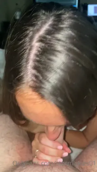 Stormiskiesvip / stormiskiesfreee Exclusive Leaked Nude Onlyfans #1118664