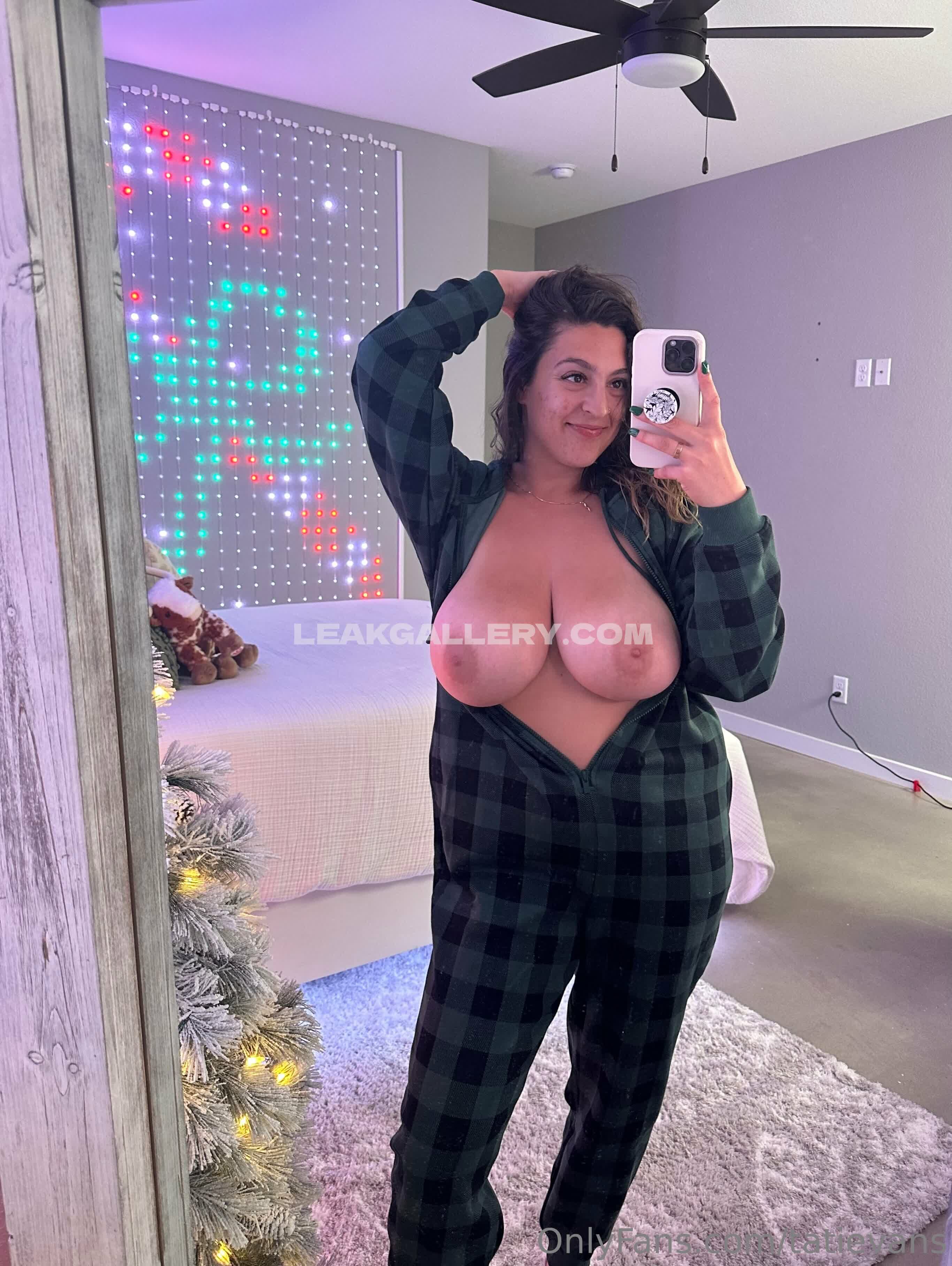 Tatievans Exclusive Leaked Nude OnlyFans #1479776