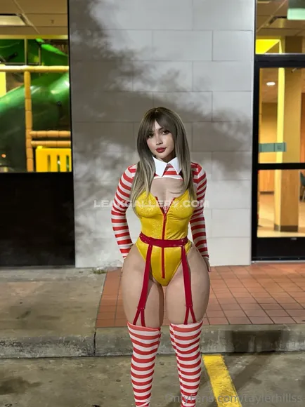 Taylerhills Exclusive Leaked Nude Onlyfans #535510