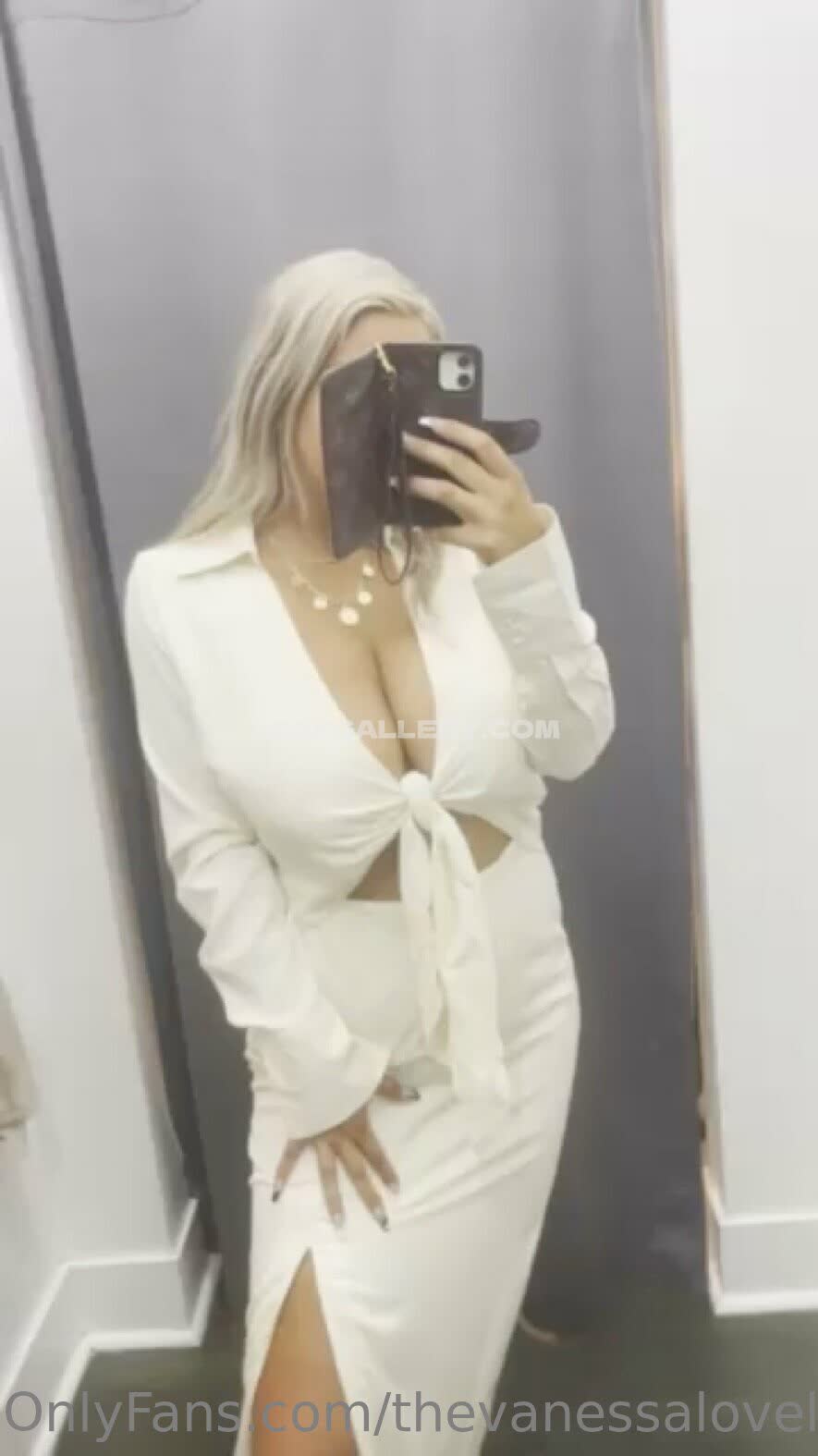 Thevanessalovell Exclusive Leaked Nude OnlyFans #1981891