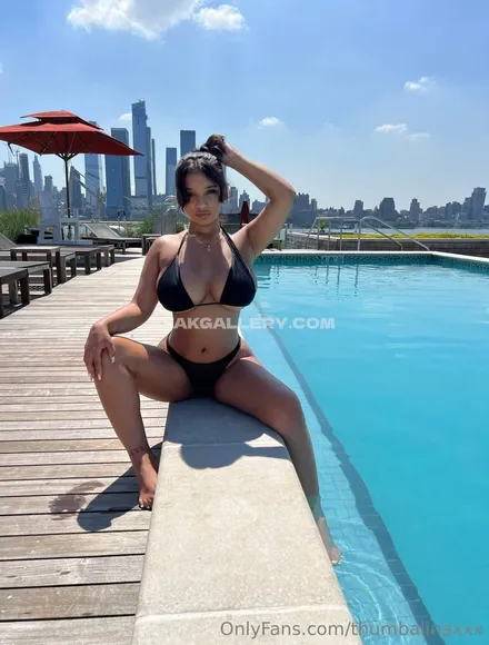 Thumbalinaxxx Exclusive Leaked Nude Onlyfans #722429