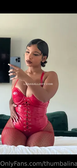 Thumbalinaxxx Exclusive Leaked Nude Onlyfans #722431