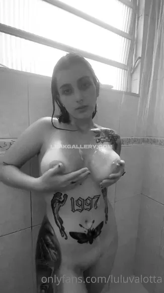Luluvalotta Exclusive Leaked Nude Onlyfans #353702