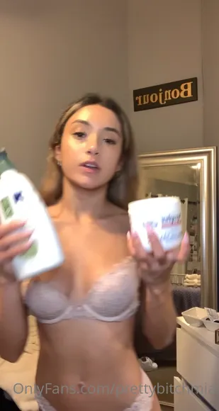 Prettybitchmia Exclusive Leaked Nude Onlyfans #1606241