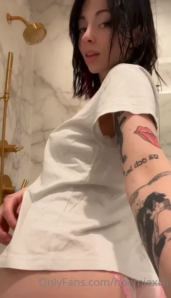 Noemiexlili / cinna.noe / cinnanoe / noemixlili Exclusive Leaked Nude Onlyfans #2132549