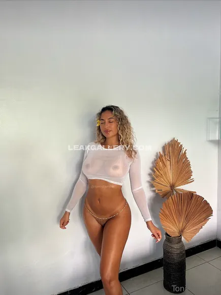 Tonicamille Exclusive Leaked Nude Onlyfans #415865