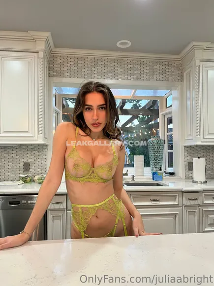 Juliabright Exclusive Leaked Nude Onlyfans #2125057