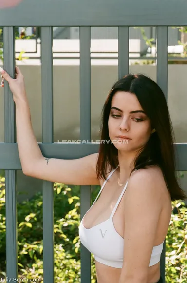 Juliaburch / juliaaburch Exclusive Leaked Nude Onlyfans #1429820