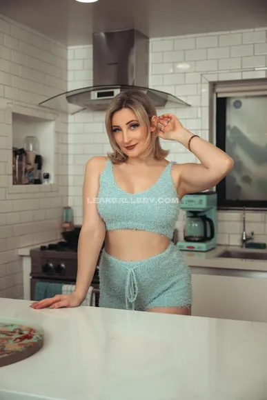 Hollytwolf Exclusive Leaked Nude Onlyfans #1074830