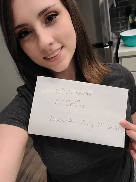 Bella_rose1999 / bellaxalex Exclusive Leaked Nude Onlyfans #693069