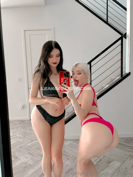 Juliaburch / juliaaburch Exclusive Leaked Nude Onlyfans #1425477