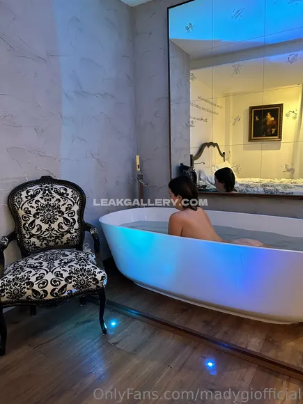 Madygiofficial / madygioofficial Exclusive Leaked Nude Onlyfans #1719846
