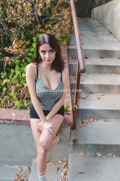Juliaburch / juliaaburch Exclusive Leaked Nude Onlyfans #1429720