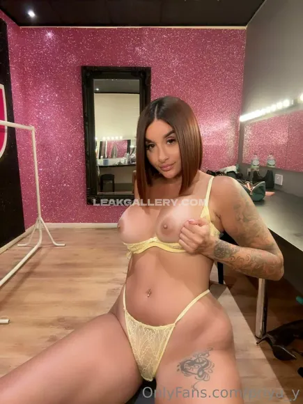 Priya_y / preeti_young Exclusive Leaked Nude Onlyfans #861910