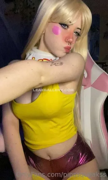 Pipssqueakss Exclusive Leaked Nude Onlyfans #958862