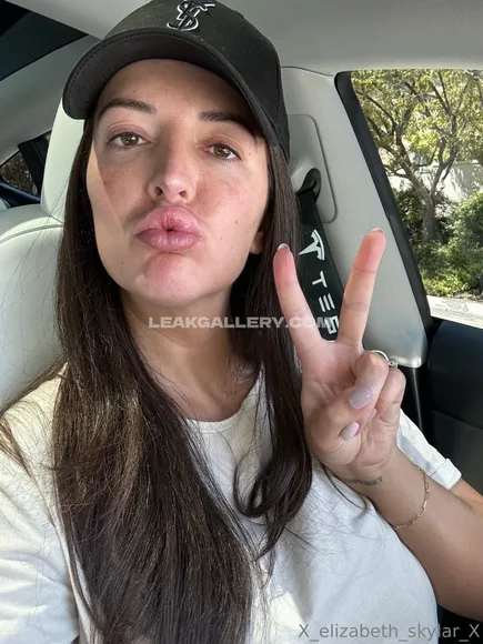 X_elizabeth_skylar_x Exclusive Leaked Nude Onlyfans #733904