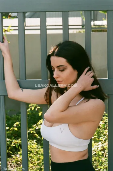 Juliaburch / juliaaburch Exclusive Leaked Nude Onlyfans #1444126