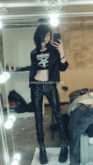Littleemokitten Exclusive Leaked Nude Onlyfans #2189521