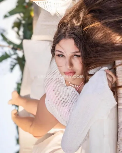 Ayna Exclusive Leaked Nude Onlyfans #1058458
