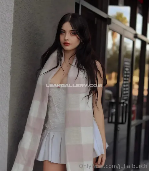Juliaburch / juliaaburch Exclusive Leaked Nude Onlyfans #1439548