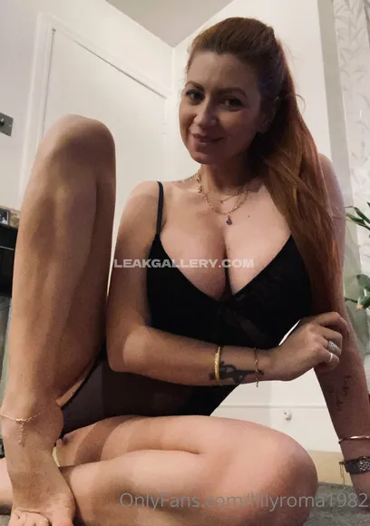 Lillyroma1982 Exclusive Leaked Nude Onlyfans #1849529