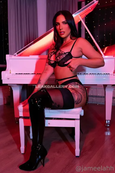 Jameelahh Exclusive Leaked Nude Onlyfans #1839687