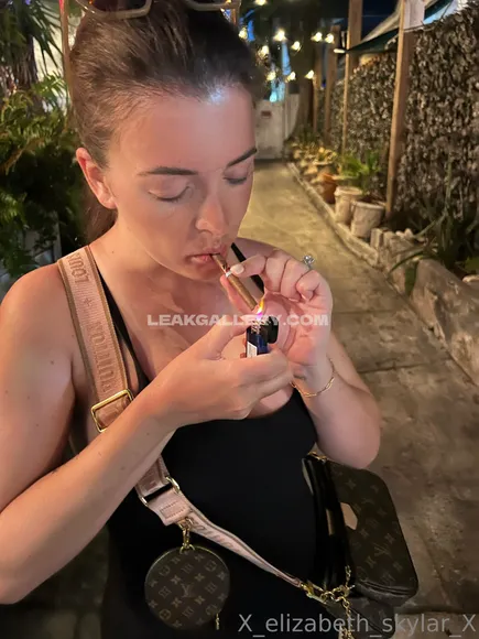 X_elizabeth_skylar_x Exclusive Leaked Nude Onlyfans #738267