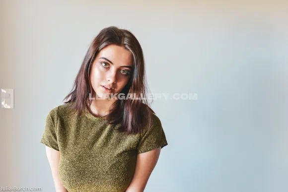 Juliaburch / juliaaburch Exclusive Leaked Nude Onlyfans #1428373