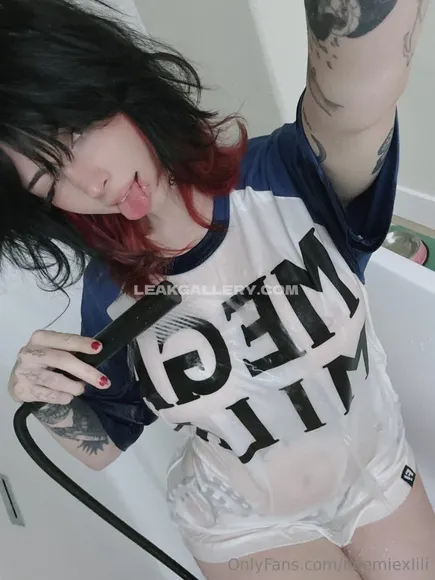 Noemiexlili / cinna.noe / cinnanoe / noemixlili Exclusive Leaked Nude Onlyfans #2137523