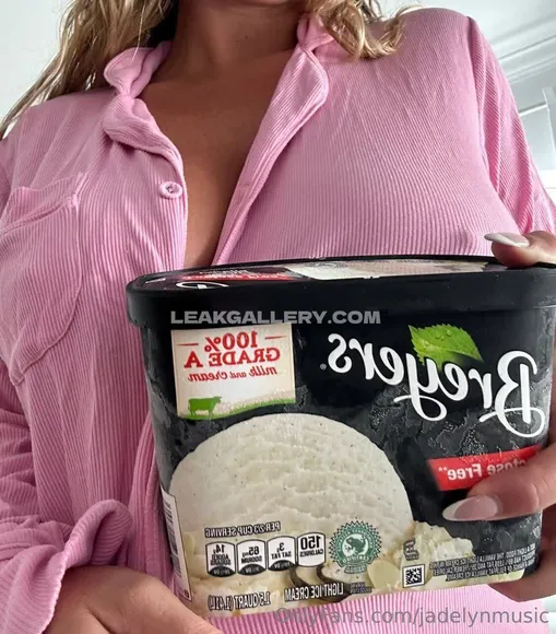 Jadelynmusic Exclusive Leaked Nude Onlyfans #1609815