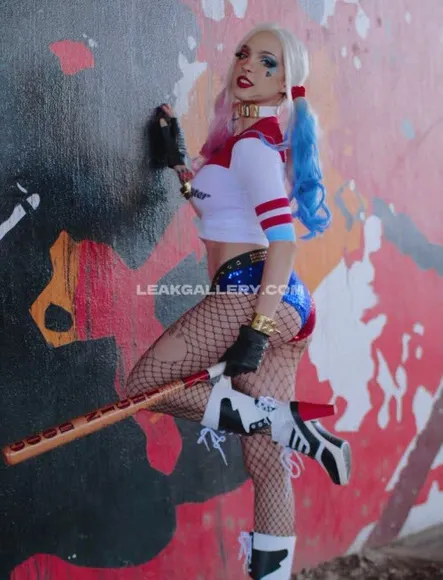 Missfloraberlin Exclusive Leaked Nude Onlyfans #2078171
