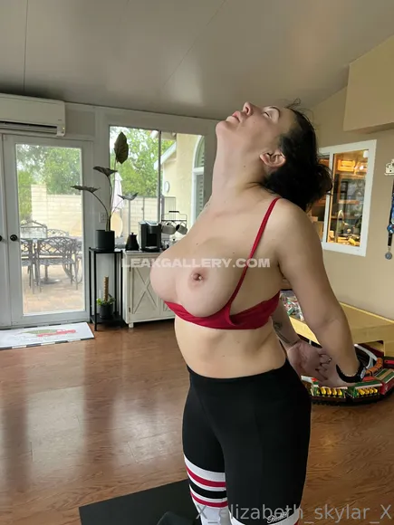 X_elizabeth_skylar_x Exclusive Leaked Nude Onlyfans #739958