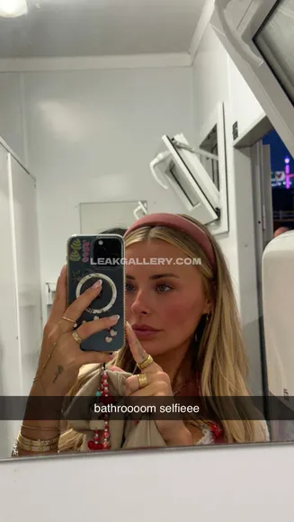 Corinnakopf / corinakopf / corinniakopf / corrinakopf Exclusive Leaked Nude Onlyfans #2185287