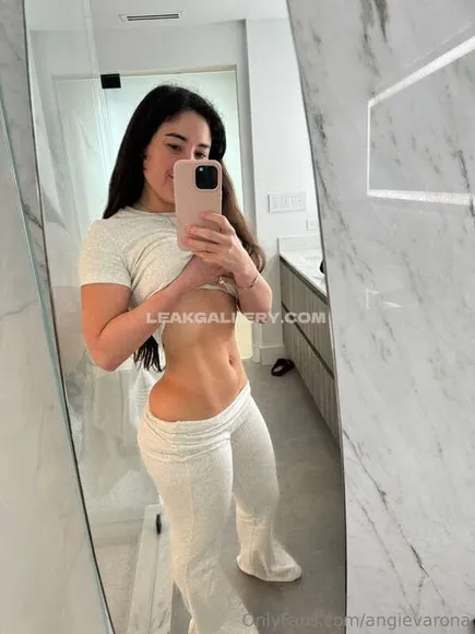 Angievarona Exclusive Leaked Nude Onlyfans #1784563