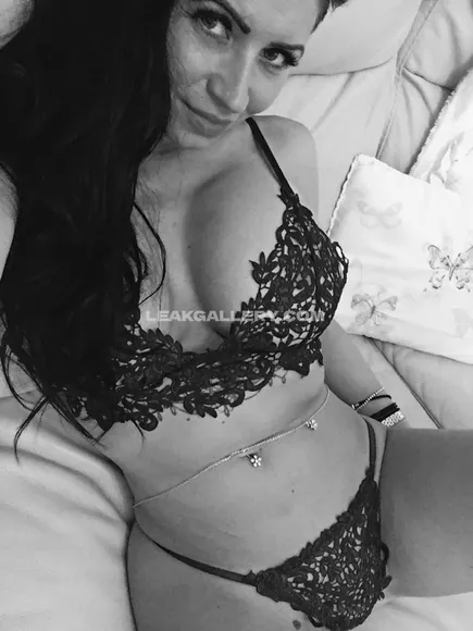 Lillyroma1982 Exclusive Leaked Nude Onlyfans #1834652
