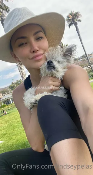 Lindseypelas Exclusive Leaked Nude Onlyfans #1794105