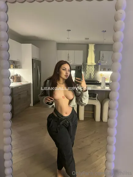 Taylerhills Exclusive Leaked Nude Onlyfans #2003087