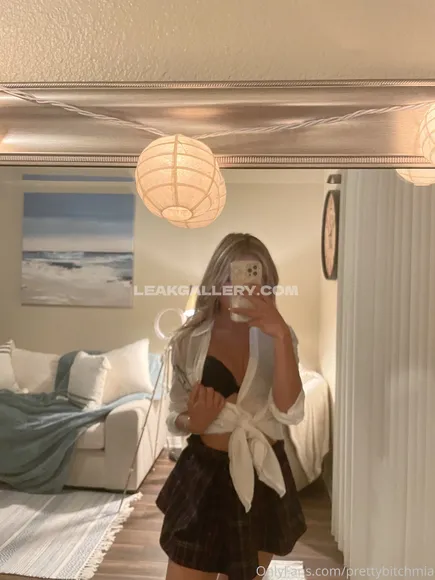 Prettybitchmia Exclusive Leaked Nude Onlyfans #30223