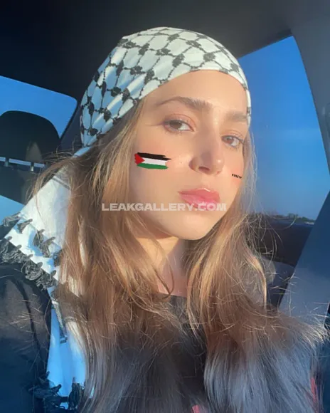Emarrb / emarb Exclusive Leaked Nude Onlyfans #543377
