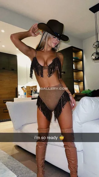 Emilyelizabeth Exclusive Leaked Nude Onlyfans #465545