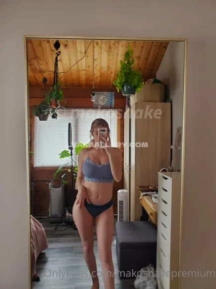 Makoshake Exclusive Leaked Nude Onlyfans #1965652